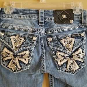 27x33 Miss Me Skinny